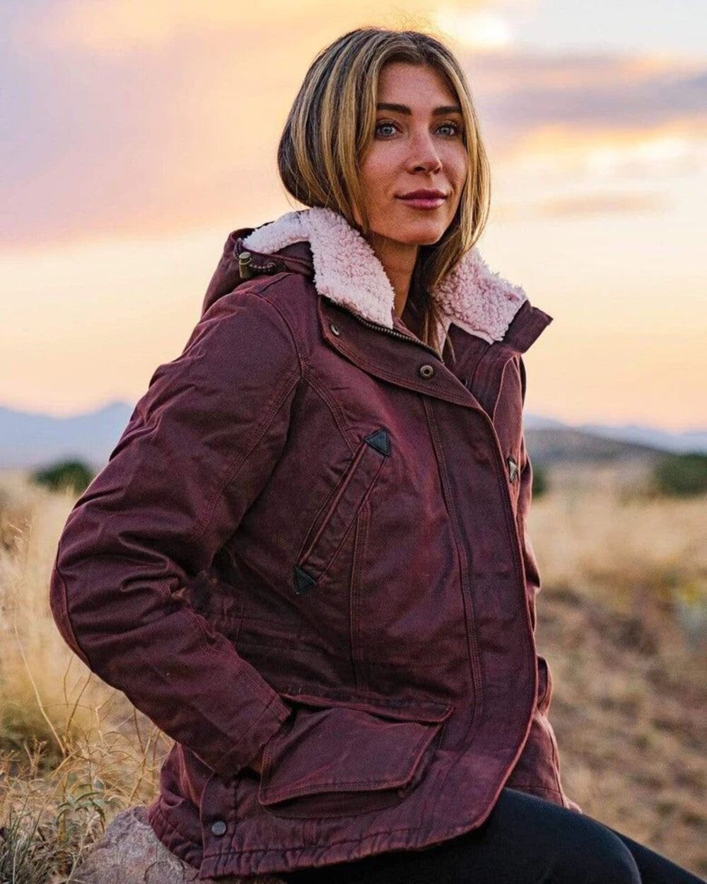 Outback Trading Company Woodbury Jacket in Burnt Red Size M